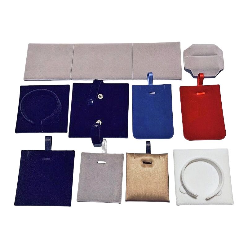 Көйлектермен, қол кісенімен және т.б. Әйелмен жыныстық қатынас